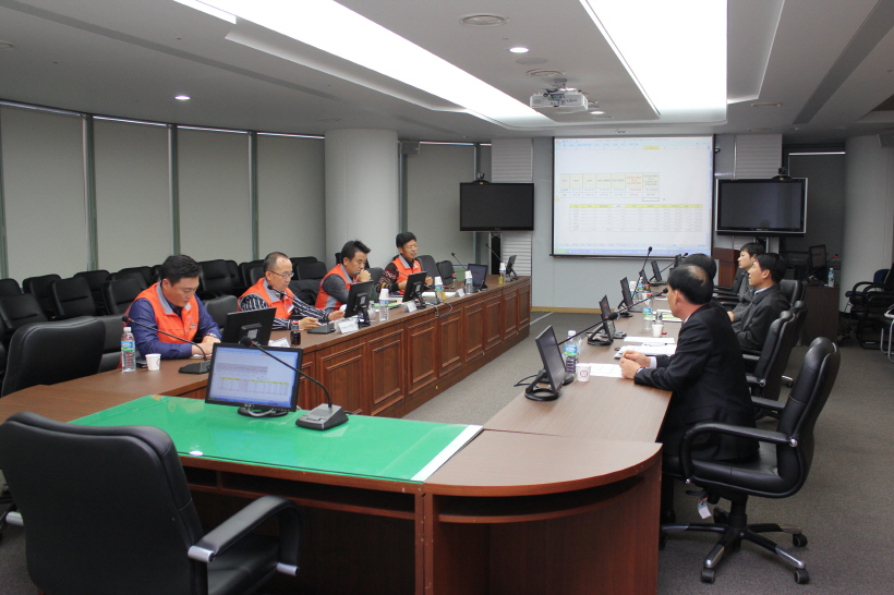 131128-제5차 임금 실무교섭.jpg